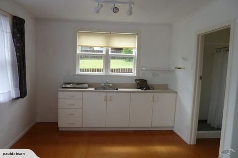 Photo of property in 15 Linwood Avenue, Forrest Hill, Auckland, 0620