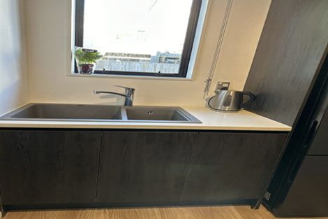 Photo of property in 19 Waru Lane, Te Atatu Peninsula, Auckland, 0610