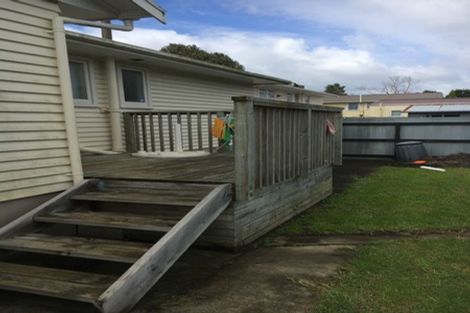 Photo of property in 200 Russell Road, Manurewa, Auckland, 2102