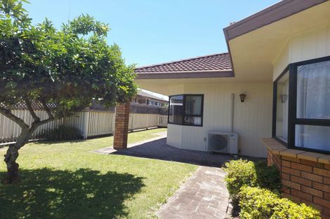 Photo of property in 69a Williams Street, Cambridge, 3434