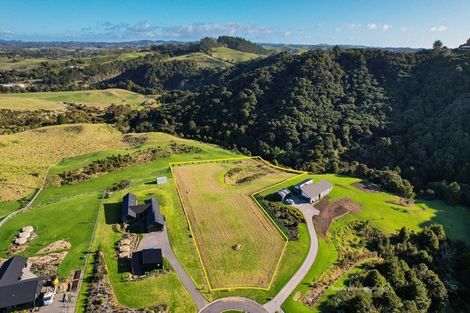 Photo of property in 17 Fernbird Grove, Kerikeri, 0294