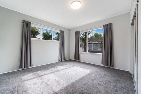 Photo of property in 30 Malvina Place, Bucklands Beach, Auckland, 2014