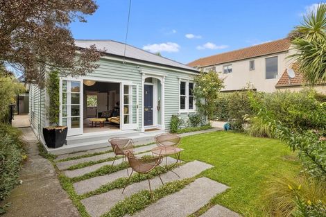 Photo of property in 21 Chatham Street, Addington, Christchurch, 8024