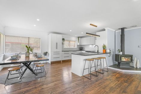 Photo of property in 49 Icarus Place, Sunnybrook, Rotorua, 3015