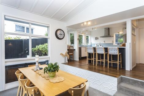 Photo of property in 31 Parklands Drive, Huntsbury, Christchurch, 8022