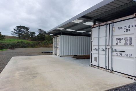 Photo of property in 147 Whaka Road, Maungaturoto, 0520