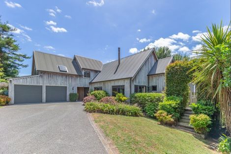 Photo of property in 120 Heatherlea Road West, Levin, 5575