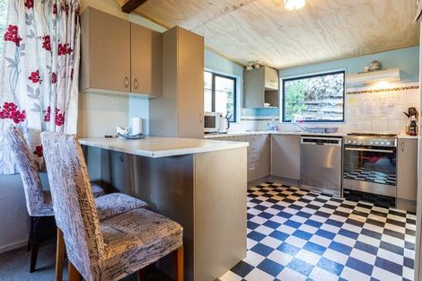 Photo of property in 26 Mackinnon Terrace, Sunshine Bay, Queenstown, 9300