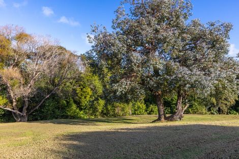 Photo of property in 61 Hauraki Road, Leigh, Warkworth, 0985