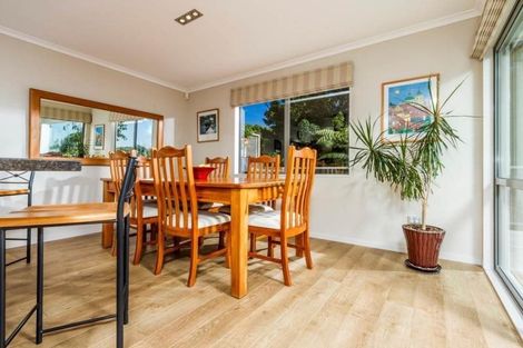 Photo of property in 36a Verran Road, Birkdale, Auckland, 0626