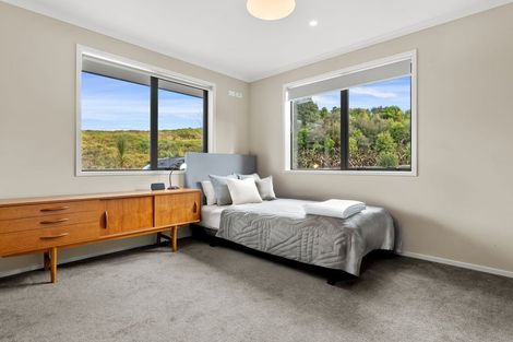 Photo of property in 2d Country Club Lane, Waiuku, 2123