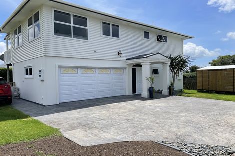 Photo of property in 344b One Tree Point Road, One Tree Point, 0118