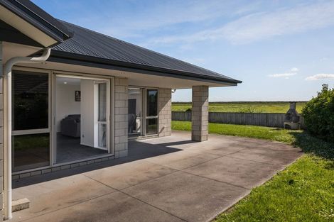 Photo of property in 8 Wakatere Place, Thames, 3500