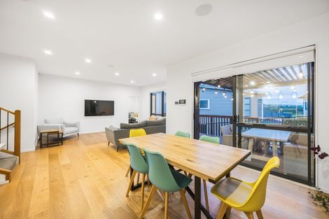 Photo of property in 37 Cavalli Road, Long Bay, Auckland, 0630