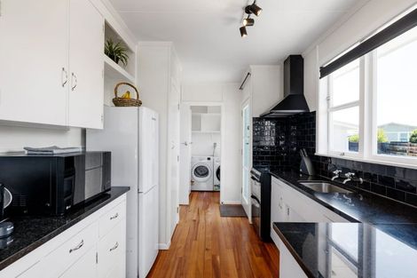 Photo of property in 7 Katherine Place, Melville, Hamilton, 3206