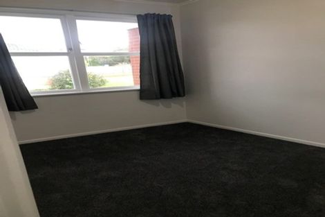 Photo of property in 1/42-44 Opaheke Road, Opaheke, Papakura, 2113