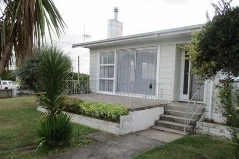 Photo of property in 12 Fenruss Street, Fairy Springs, Rotorua, 3015