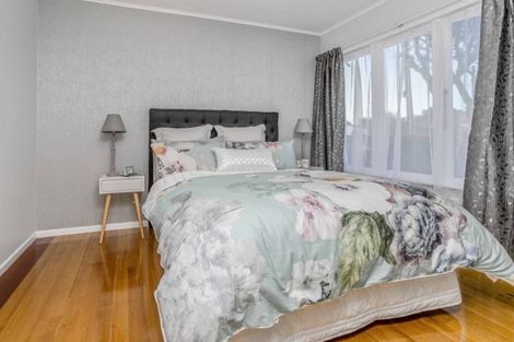 Photo of property in 1/15 Elizabeth Street, Papakura, 2110