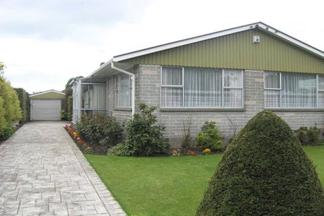 Photo of property in 27 Veitches Road, Casebrook, Christchurch, 8051