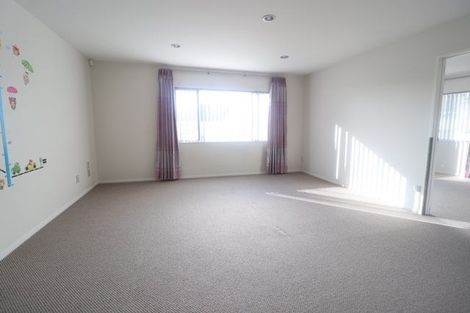 Photo of property in 7 Andy Crescent, Flat Bush, Auckland, 2016