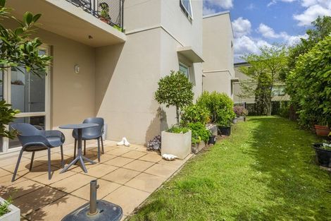 Photo of property in 16/166 Mokoia Road, Chatswood, Auckland, 0626