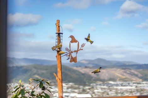 Photo of property in 23 Percy Kinsman Crescent, Riverstone Terraces, Upper Hutt, 5018