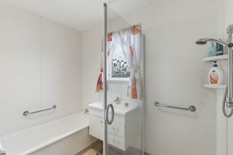 Photo of property in 50 Kennedy Drive, Levin, 5510