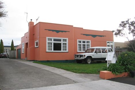 Photo of property in 8 Heretaunga Street, Palmerston North, 4414