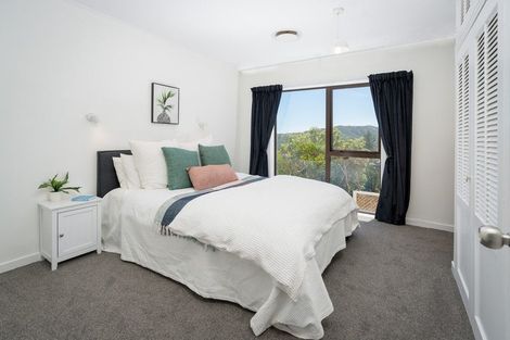 Photo of property in 184 Orangi Kaupapa Road, Northland, Wellington, 6012