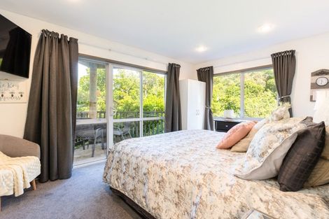 Photo of property in 51a Maungaraki Road, Korokoro, Lower Hutt, 5012