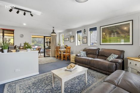 Photo of property in 293 Main South Road, Green Island, Dunedin, 9018