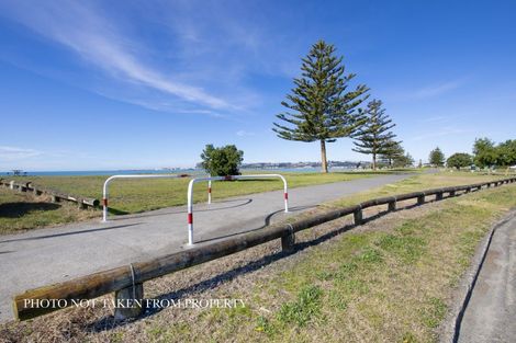 Photo of property in 24c The Esplanade, Westshore, Napier, 4110