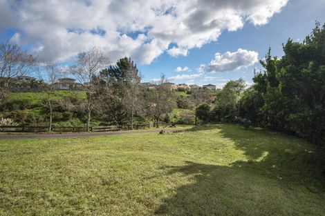 Photo of property in 201 Kaipara Road, Papakura, 2582