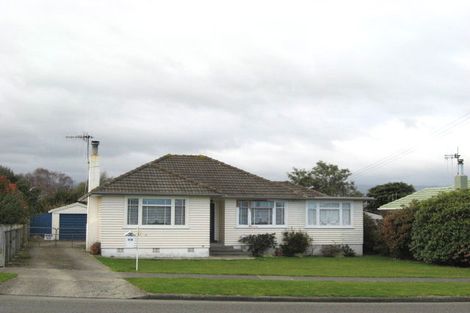 Photo of property in 186 Cambridge Street, Levin, 5510