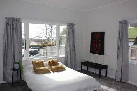 Photo of property in 1/48 Seabrook Avenue, New Lynn, Auckland, 0600