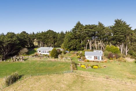 Photo of property in 195 Heyward Point Road, Heyward Point, Port Chalmers, 9081