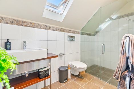 Photo of property in 12 Salem Place, Torbay, Auckland, 0630