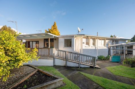 Photo of property in 2 Hector Place, Sunnybrook, Rotorua, 3015