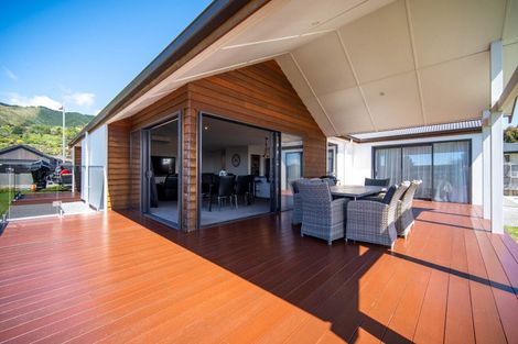 Photo of property in 18 Sabine Drive, Richmond, 7020