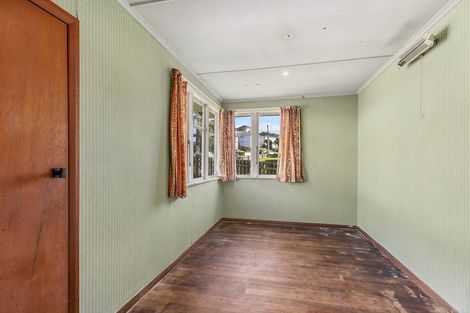 Photo of property in 44 Kotuku Street, Elsdon, Porirua, 5022