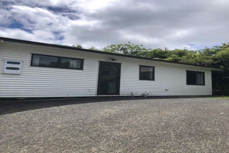 Photo of property in 46b Brains Road, Kelston, Auckland, 0602