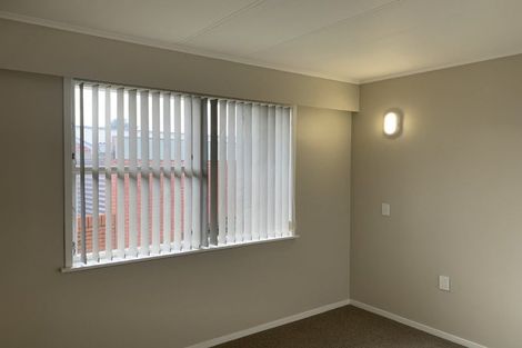 Photo of property in 12 Bartholomew Road, Levin, 5510