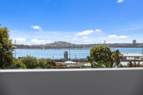 Photo of property in 1/2 Milton Road, Northcote Point, Auckland, 0627