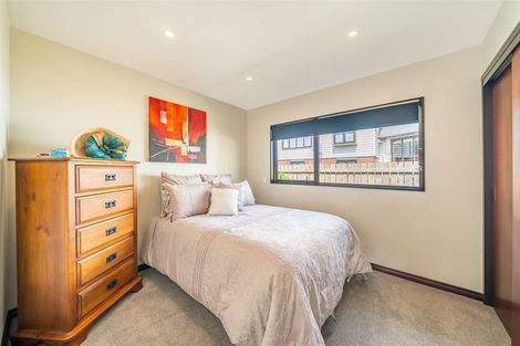 Photo of property in 18b Kamahi Street, Stokes Valley, Lower Hutt, 5019
