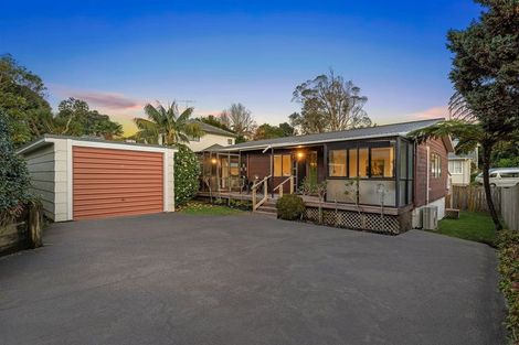 Photo of property in 2/30 Selwyn Crescent, Forrest Hill, Auckland, 0620