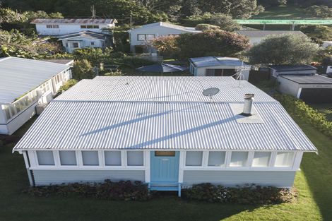 Photo of property in 6 Pacific Road, Waihi Beach, 3611