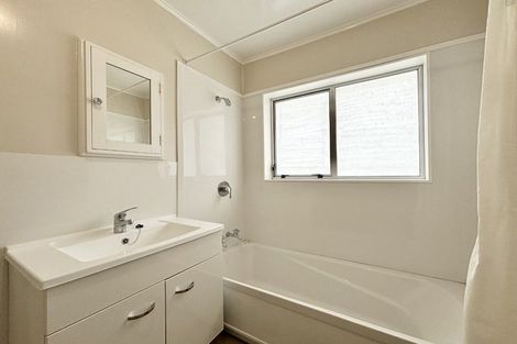 Photo of property in 3/12 Fraser Street, Wainuiomata, Lower Hutt, 5014