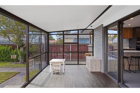 Photo of property in 5 Carbine Place, Sockburn, Christchurch, 8042