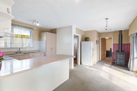 Photo of property in 25 Camelia Place, Islington, Christchurch, 8042