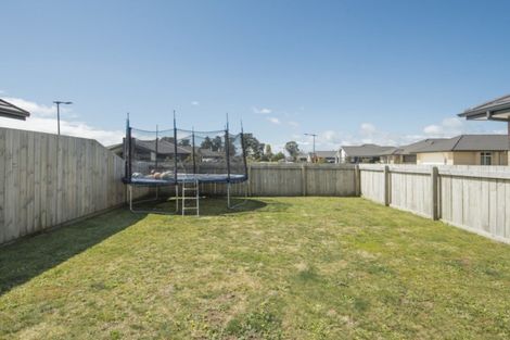 Photo of property in 27 Leet Crescent, Papamoa Beach, Papamoa, 3118